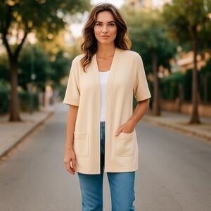 St. John Basics Ivory Cardigan, M